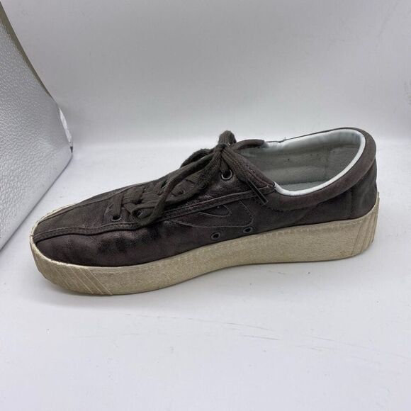 Tretorn Nylite Gray Suede Lace Up Sneakers Size 8.5 - Picture 10 of 12